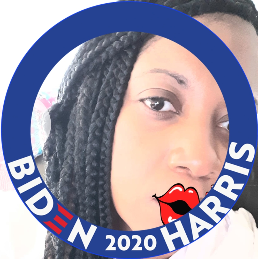 Meet your Posher, Denise